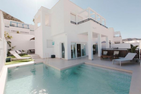 Modern Villa for 10 people with swimming pool Nijar